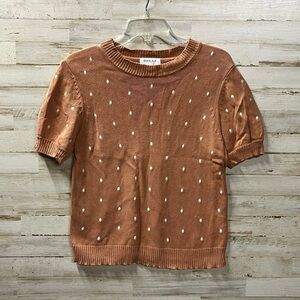 Gilli Coral Polka-Dot Short Sleeve Knit Sweater